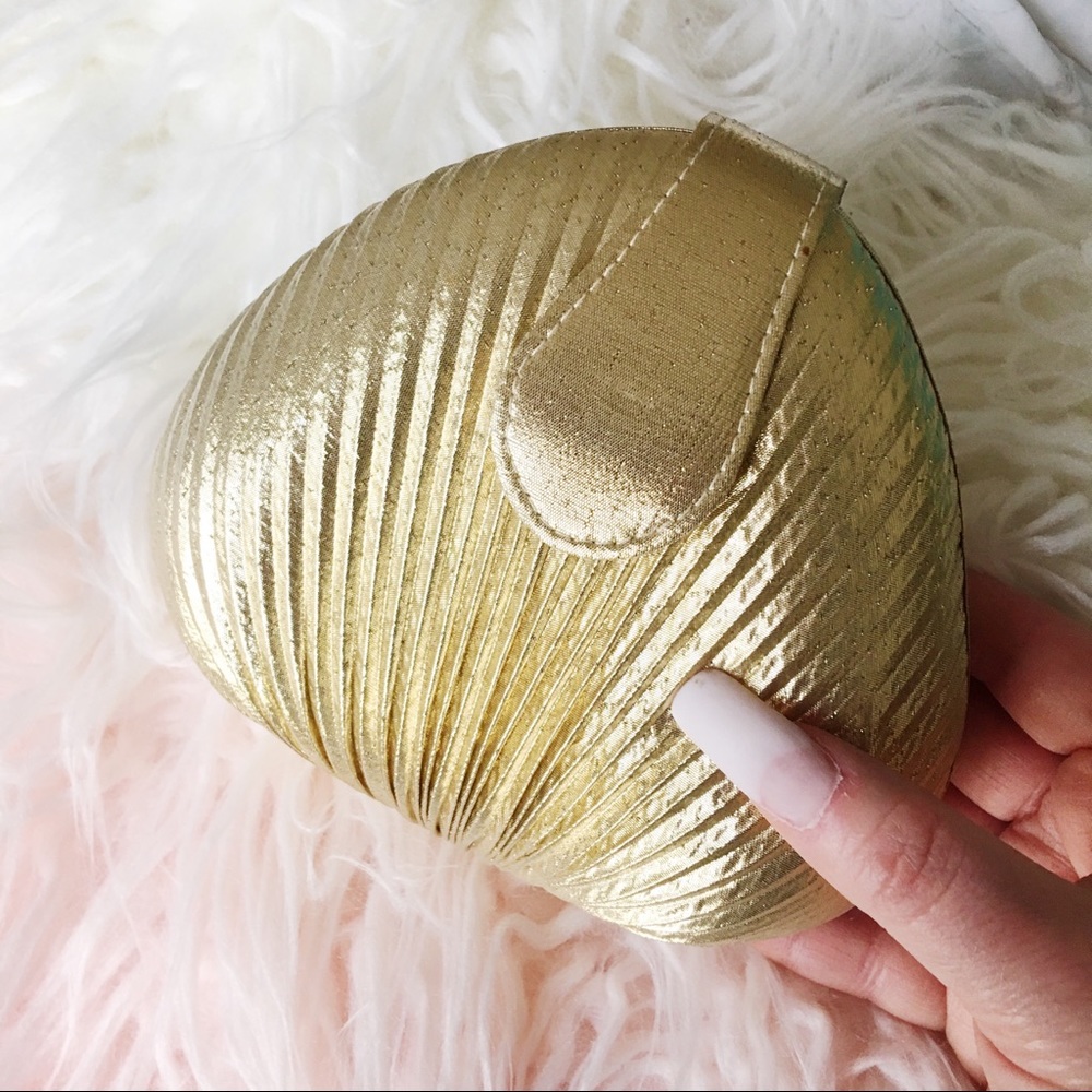 NWOT Gold Shell Clutch